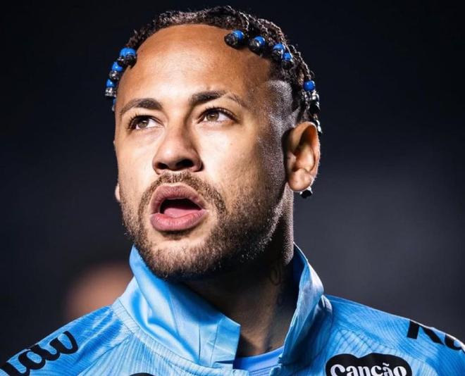 拜仁绝杀乌拉圭，内马尔高光表现