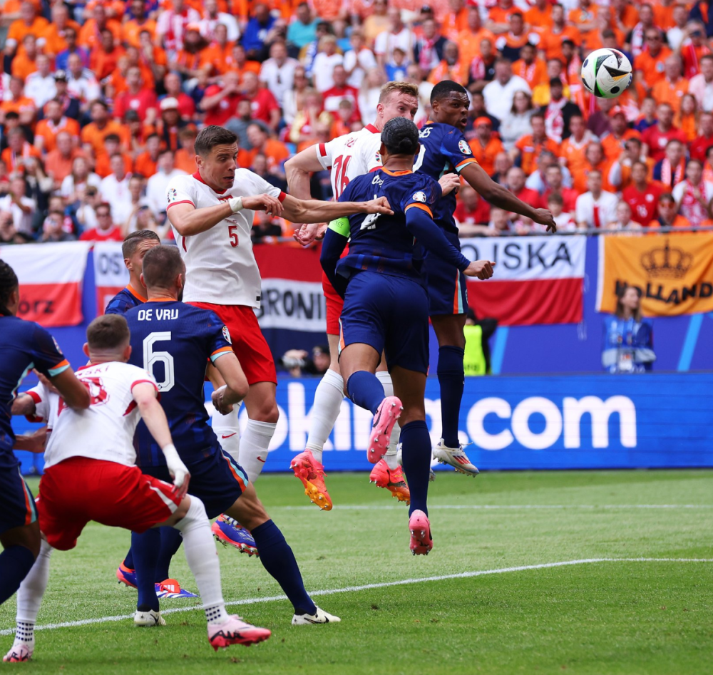 欧洲杯选拔大赛最新动态，赛场火爆进行