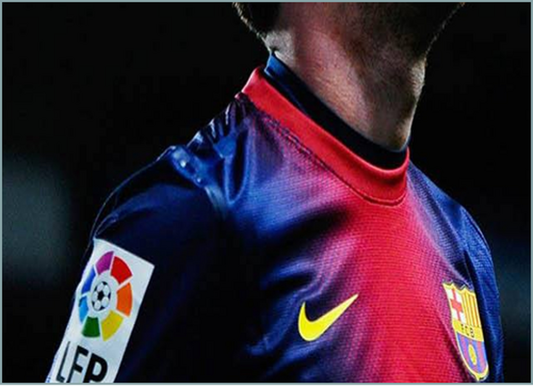 阿贾克斯高歌猛进,荷甲劲旅一路领先 阿贾克斯高歌猛进,荷甲劲旅一路领先