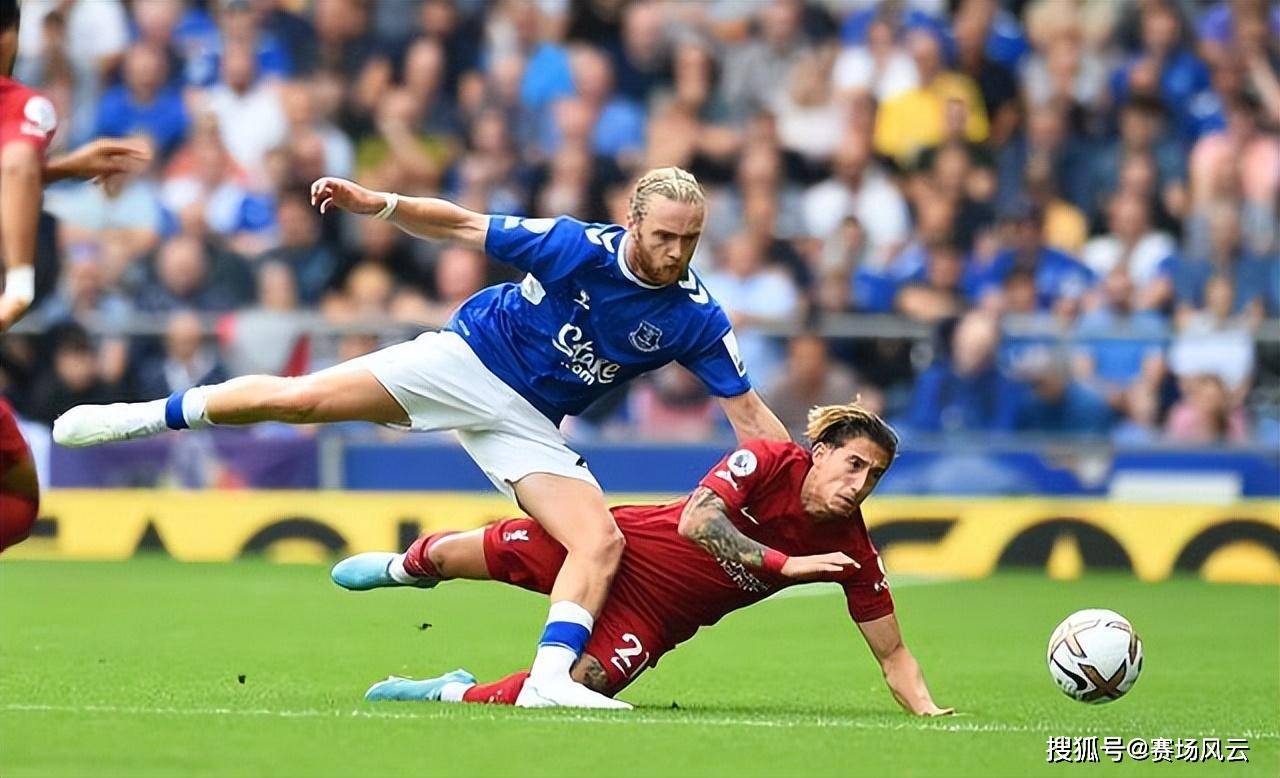 包含里昂轻取摩洛哥，皮克状态火热的词条