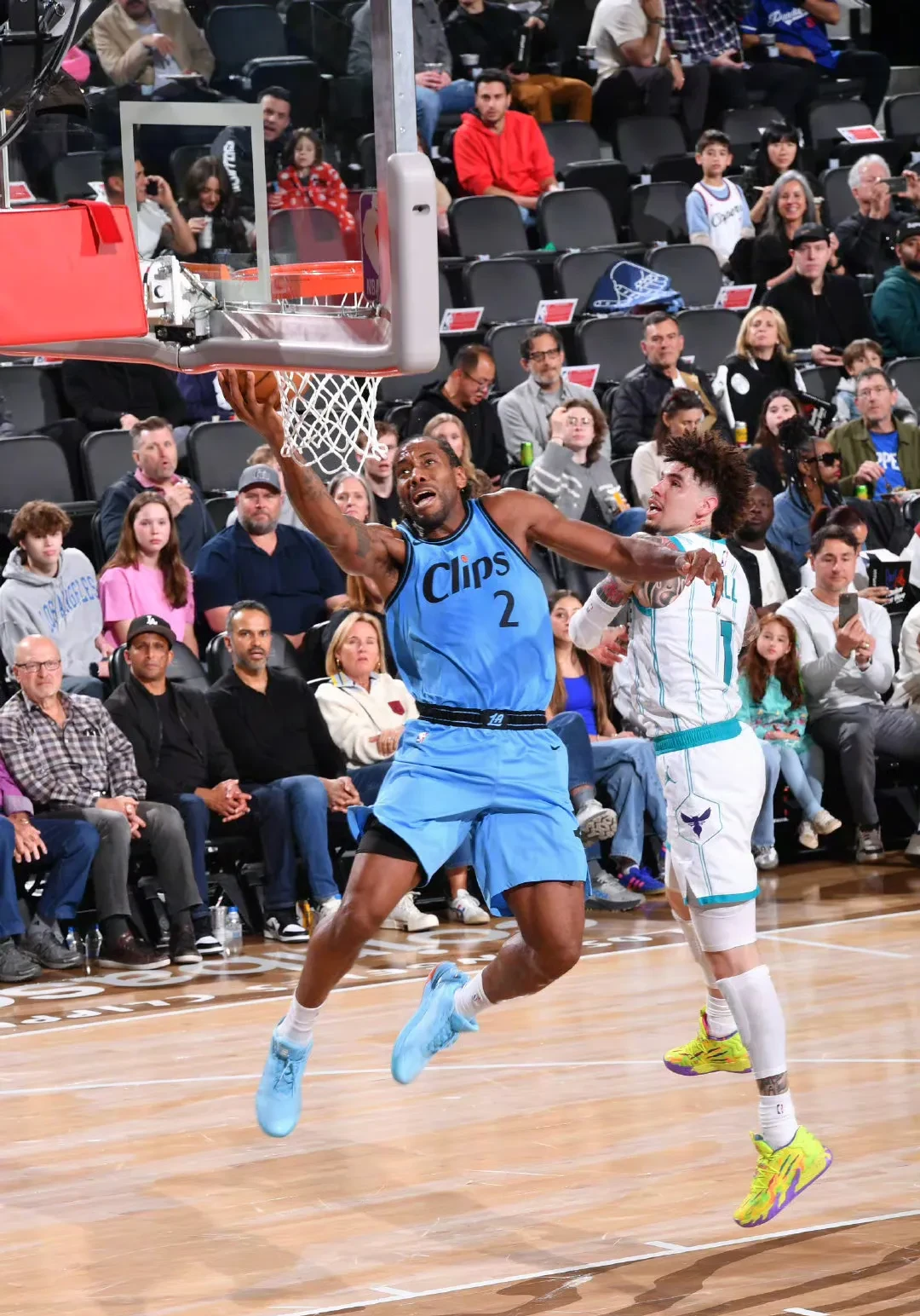 关于快船轻取勇士，杰伦·布朗绝境逆转的信息