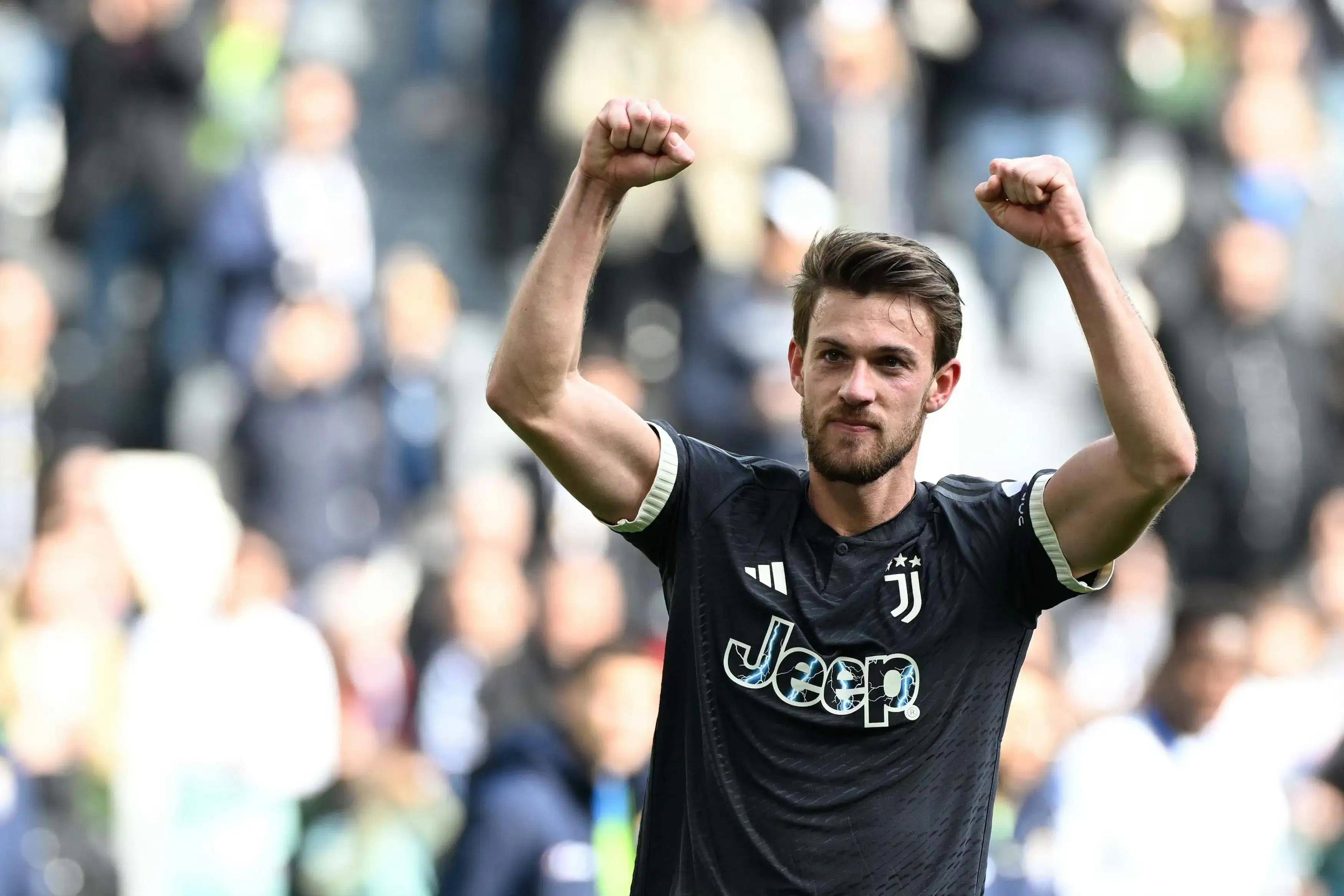 尤文绝杀巴黎，卡拉斯科统治全场