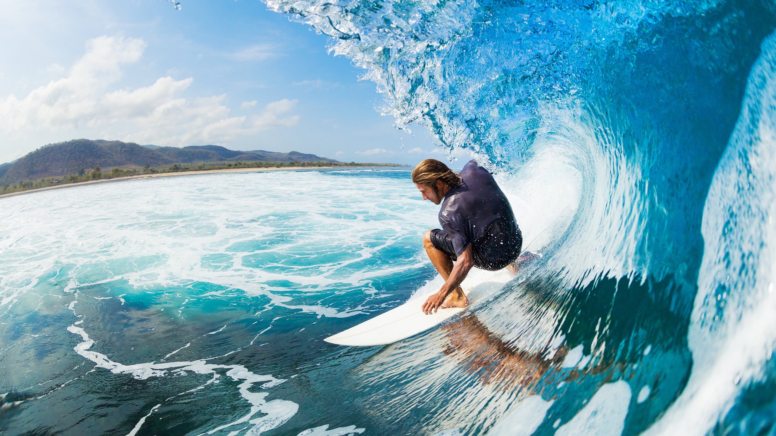 上海队速胜快船，利拉德成为胜负手